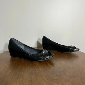 Women’s Cole Haan, black patent leather tali wedge, size‎ 8.5